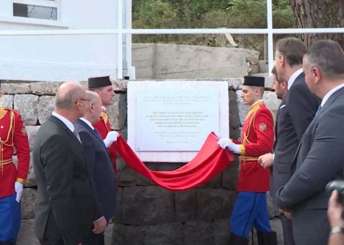 spomen-ploca-hr-zrtvama-logora-morinj